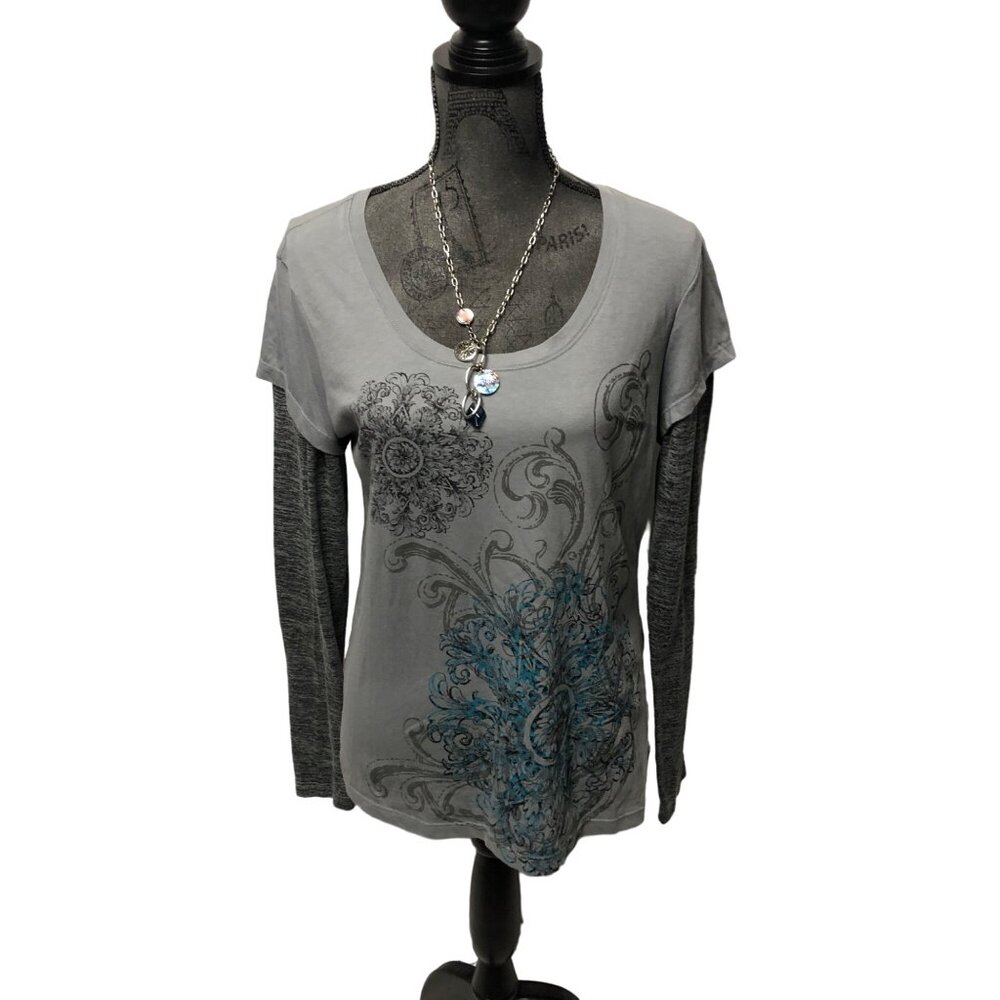 Appropriate Behavior Layered Long Sleeve Graphic Tee Womens Size Large 12-14 Top